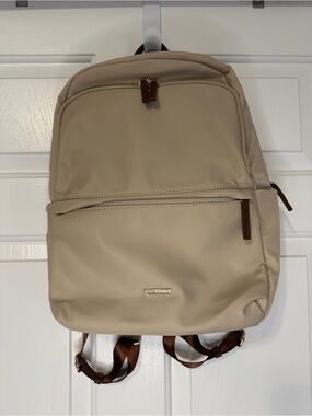 Golf Madam Beige Women's Backpack with Gold Trim - Stylish Everyday Carry, NEW